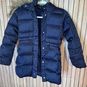 GAP Navy Puffer Jacket with Faux Fur Trim Hood ( like new)